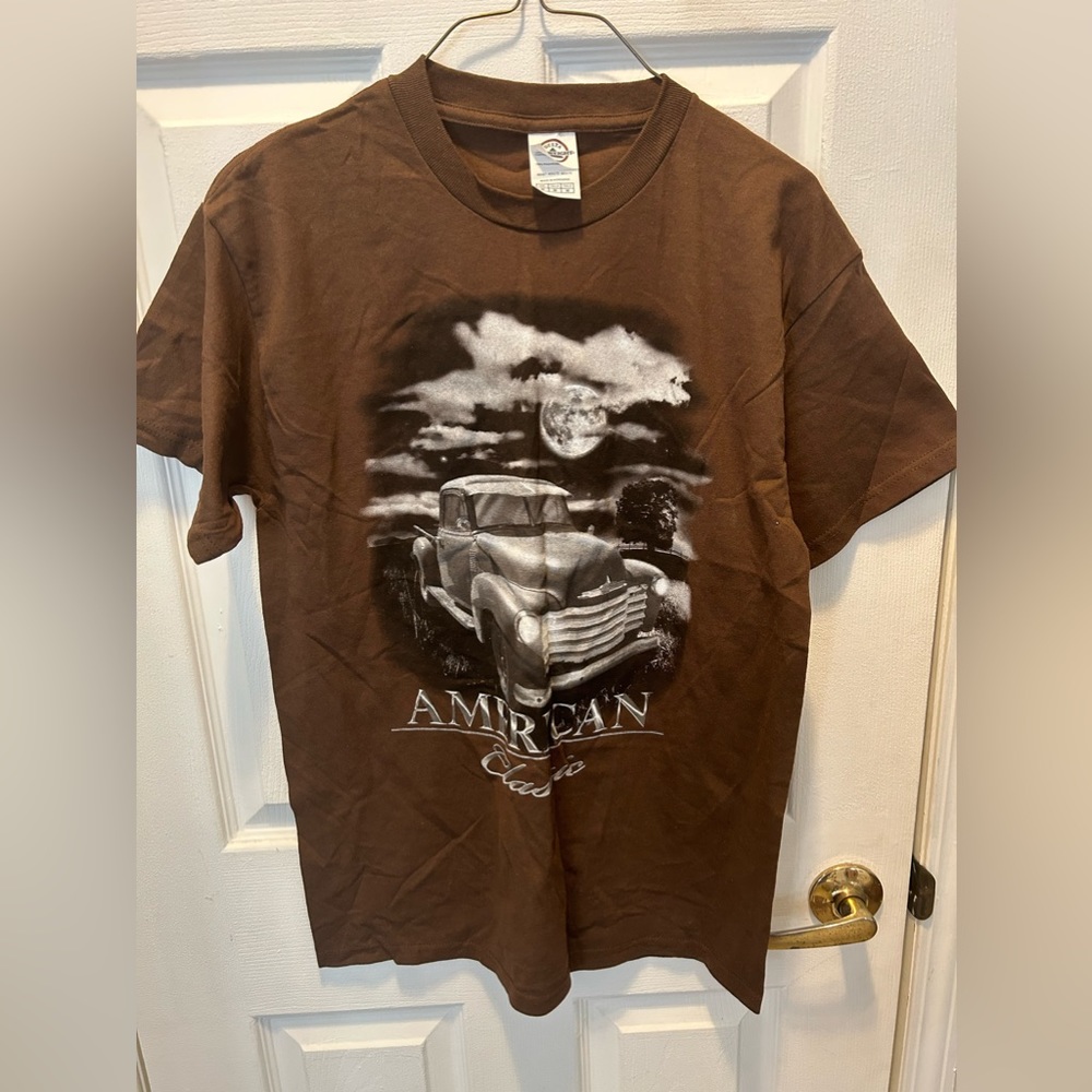 American classic truck T-shirt‎
